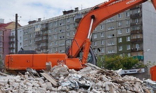 Вывоз строительного мусора с участка в Богородицке недорого от 1585 руб. | 2Землекопа-Бгд